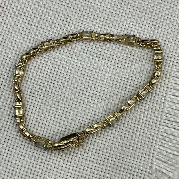 ✨ Vintage Sterling Silver & Gold-Plated Blue Gemstone Bracelet